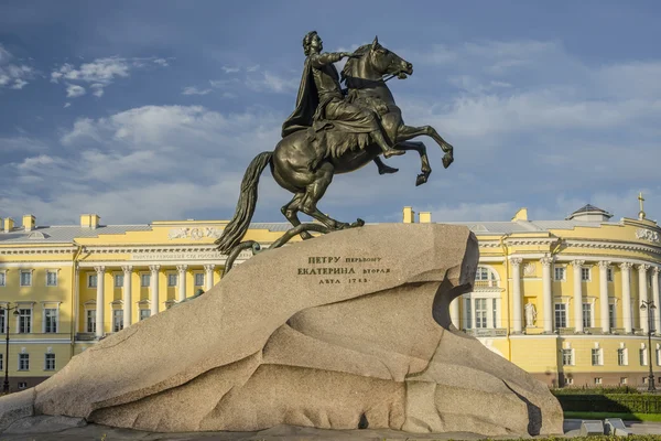 Peter det stora monumentet i Sankt Petersburg, Ryssland — Stockfoto