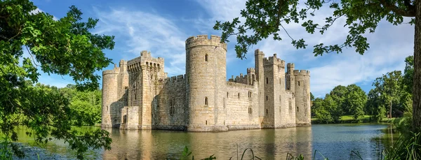 Zamek Bodiam w Anglii — Zdjęcie stockowe