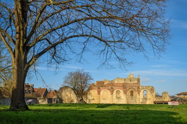 Ruinas de la Abadía de San Agustín en Canterbury, Inglaterra . — Foto de Stock