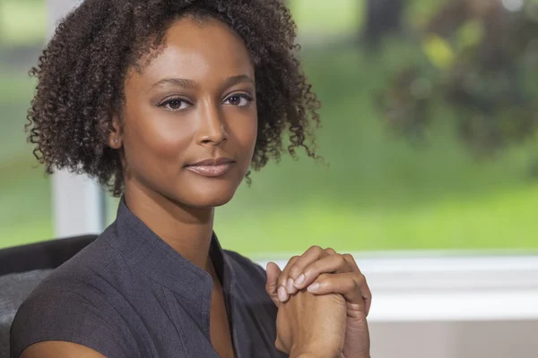 amerikai nő keres afro