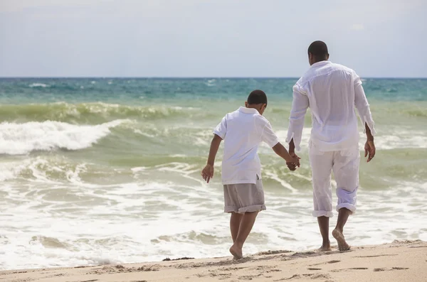 African American Father Son Family on Beach — Stock Photo, Image