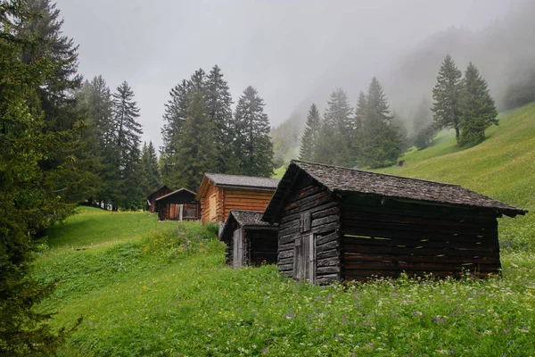 高山风景 发生在列支敦士登首都瓦杜兹附近 免版税图库照片