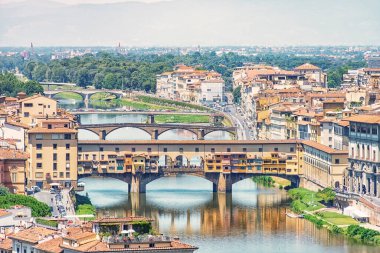İtalya Floransa 'da Ponte Vecchio köprüsü