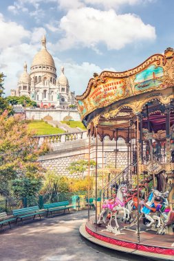 Montmartre, Paris 'teki Sacre-Coeur Bazilikası.