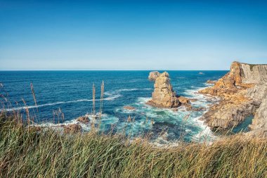 İspanya 'nın kuzeyindeki sahil şeridi
