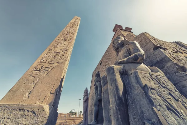 Obelisco Estátua Luxor Temple Egito — Fotografia de Stock