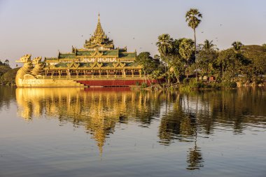 Göl Kandawgyi