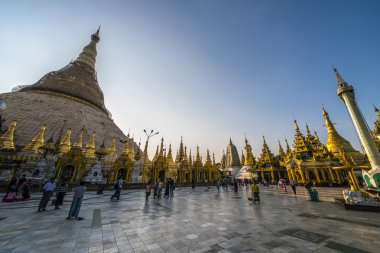 Shwedagon pagoda Yangon