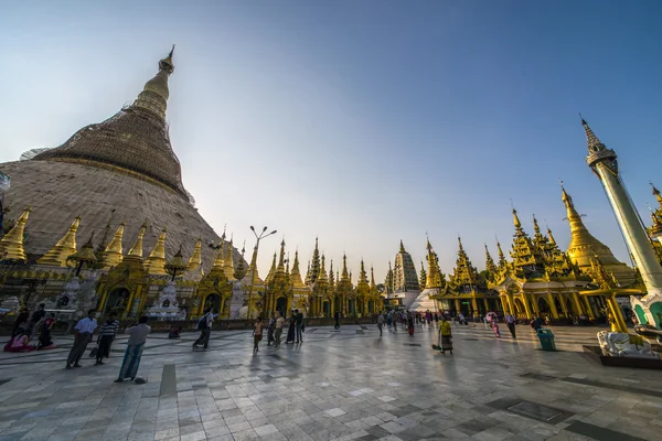 Shwedagon παγόδα Γιανγκόν — Φωτογραφία Αρχείου
