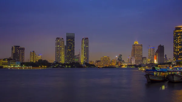 Chao phraya river en Bangkok —  Fotos de Stock