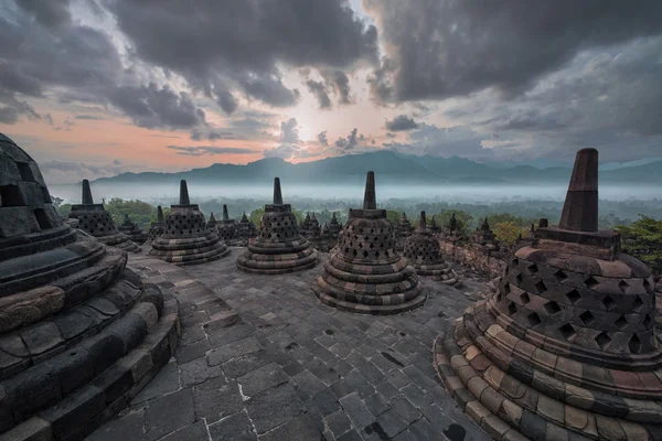 Borobudur temple in Java — Stock Photo, Image