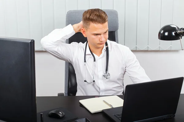 Stressful health care job — Stock Photo, Image