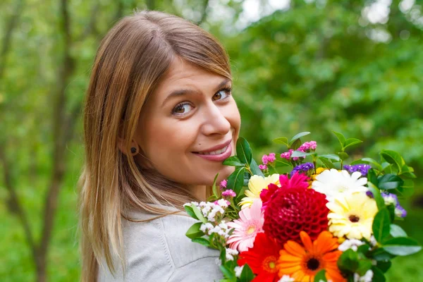 Smiling woman in love — Stock Photo, Image