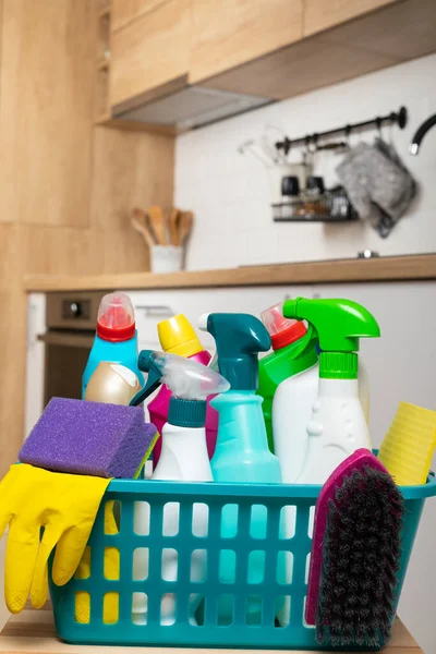 Produtos Limpeza Coloridos Cozinha — Fotografia de Stock