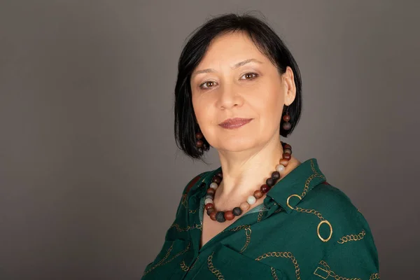 Portrait Beautiful Middle Aged Caucasian Woman Wearing Green Shirt Posing — Stock Photo, Image