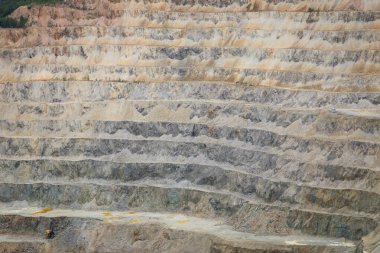 Bakır minnie çukuru resmi Romanya 'nın Rosia Vladieni kentinde