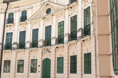 Macaristan 'ın Fertod kentindeki ünlü Esterhazy Kalesi' nin resmi