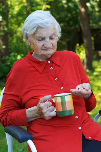 Elderly care — Stock Photo, Image