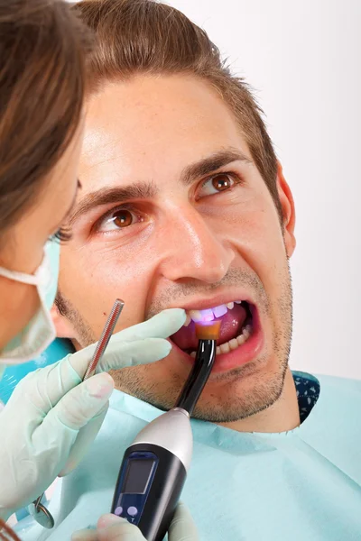 Riempimento dentale — Foto Stock