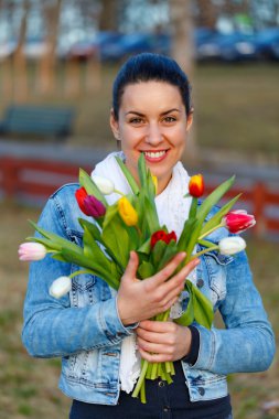 renkli buket çiçek