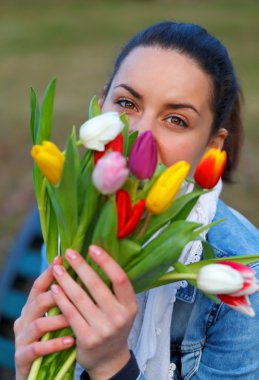 renkli buket çiçek