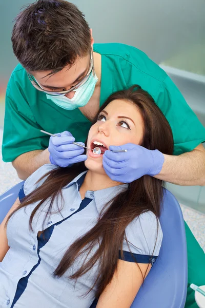 Dental rutinkontroll upp — Stockfoto