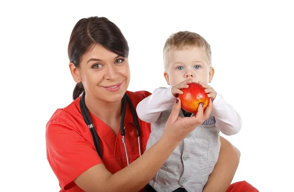 Kinderarzt und Kind — Stockfoto