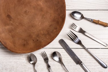 yemek için bekliyor