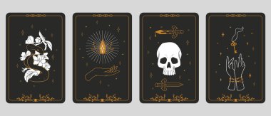 Tarot kartları. Boho sancakları. Eski ruhsal işaretler, mistik ya da gizemli semboller. Falcılık ve geleceği tahmin etmek. Çizilmiş kafatası, yılan ve elleri olan posterler. Vektör okült düz kümesi
