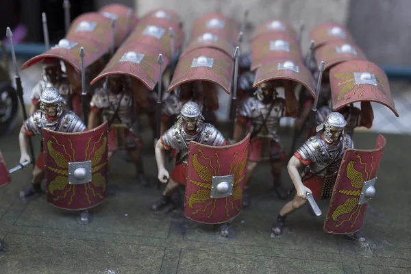 Miniaturowe Cesarstwa Rzymskiego "żołnierzy formacji żółw Zdjęcia Stockowe bez tantiem