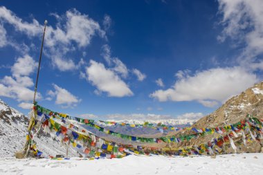 Tibet dua bayrakları