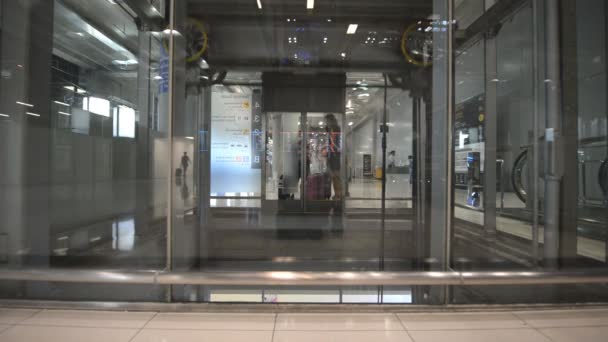 Скляний Ліфт — стокове відео