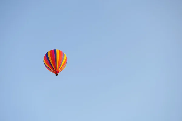 Colorful hot air balloon — Stock Photo, Image