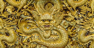 Golden dragon sculpture carving