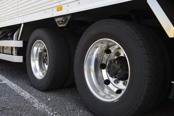 Wheel of large truck — Stock Photo, Image