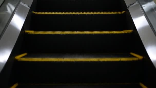 移动自动扶梯 — 图库视频影像