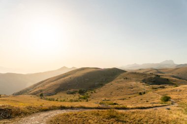 Campo Imperatore İtalyan appennini dağlarındaki Gran Sasso bölgesinde harika bir yerdir.