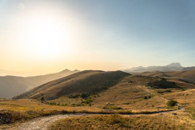 Campo Imperatore İtalyan appennini dağlarındaki Gran Sasso bölgesinde harika bir yerdir.