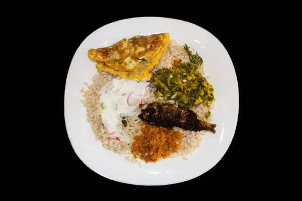 Kerala Styl Lunch Matta Rice Lub Kuthari Choru Omelette Fish — Zdjęcie stockowe