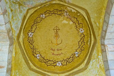 The cupola with crown of thorns clipart