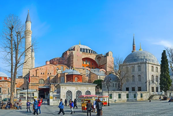 Der eingang zum hagia sophia museum — Stockfoto