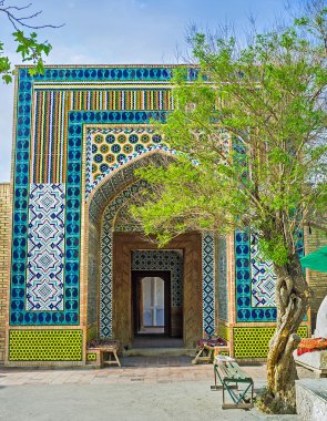 Damoi Shakhon mezar kasa