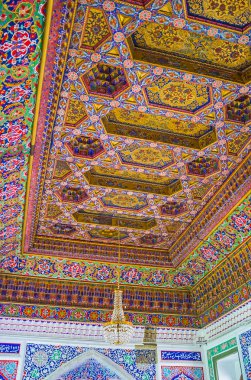 Kahverengi gama tavanda