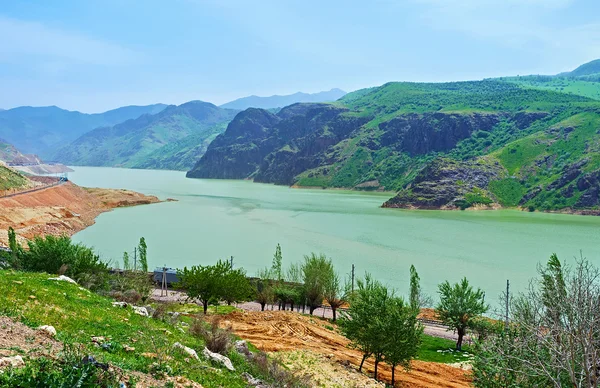 Het berglandschap van Oezbekistan — Stockfoto