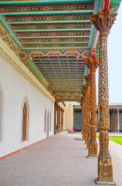 Gölgeli Galeri Jami Camii