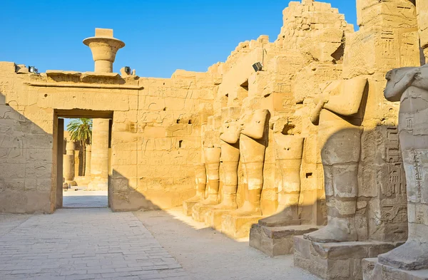 The maze of Karnak Temple — Stock Photo, Image