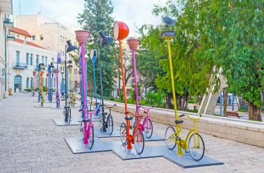 Safra Meydanı'nda kurulum