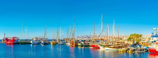 Blick auf den Hafen — Stockfoto