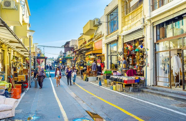 Jaffa'nın bit pazarı ziyaret