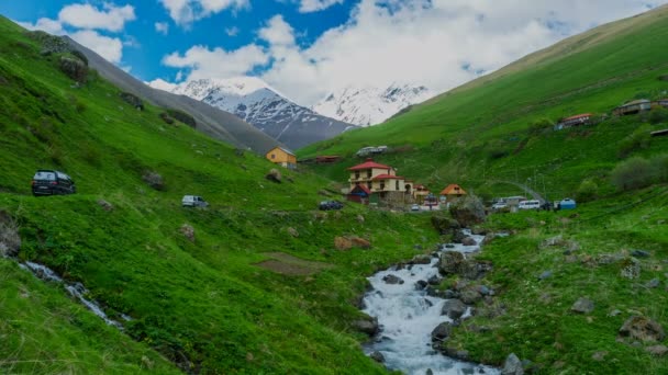 在高加索地区的山村 — 图库视频影像